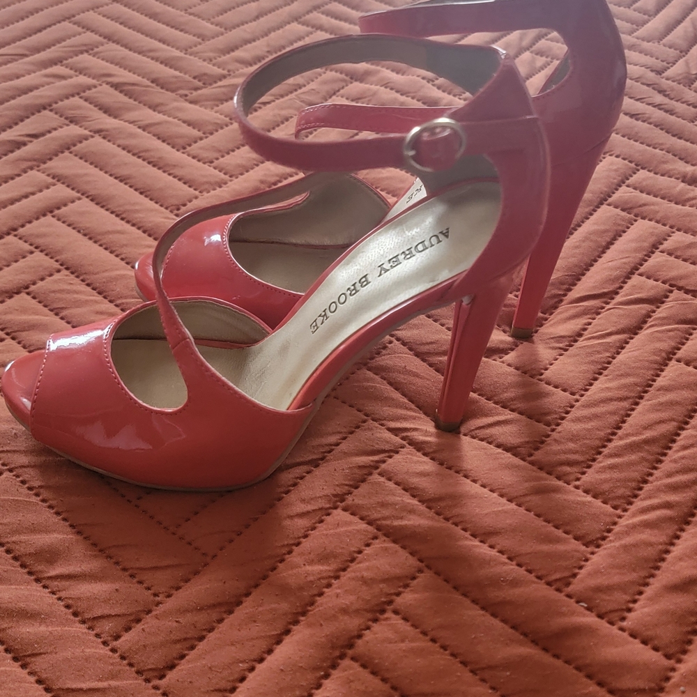 Audrey Brooke Pink Strappy Heels